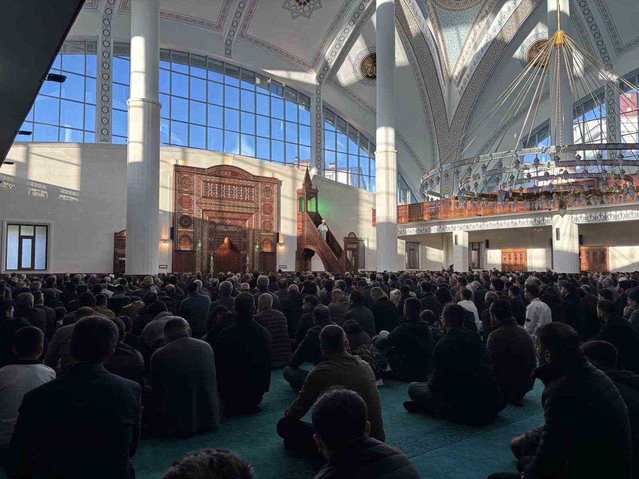 BİNGÖL’DE KURBAN BAYRAMI NAMAZI EDA EDİLDİ