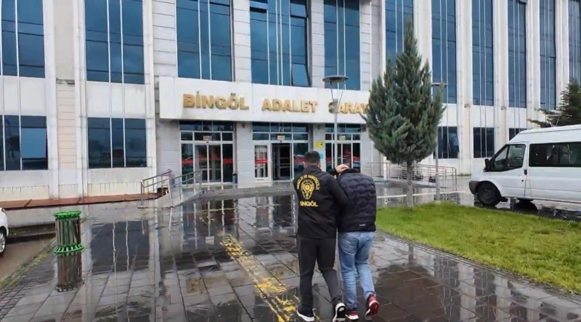 BİNGÖL MERKEZLİ İSTANBUL, MERSİN VE KOCAELİ İLLERİNDE DÜZENLENEN NİTELİKLİ DOLANDIRICILIK...