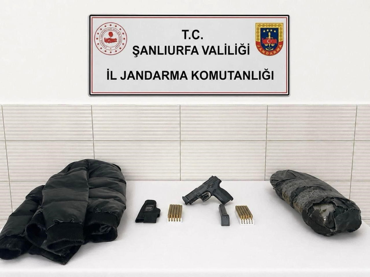 BİRECİK’TE UYUŞTURUCU OPERASYONU: 5 GÖZALTI