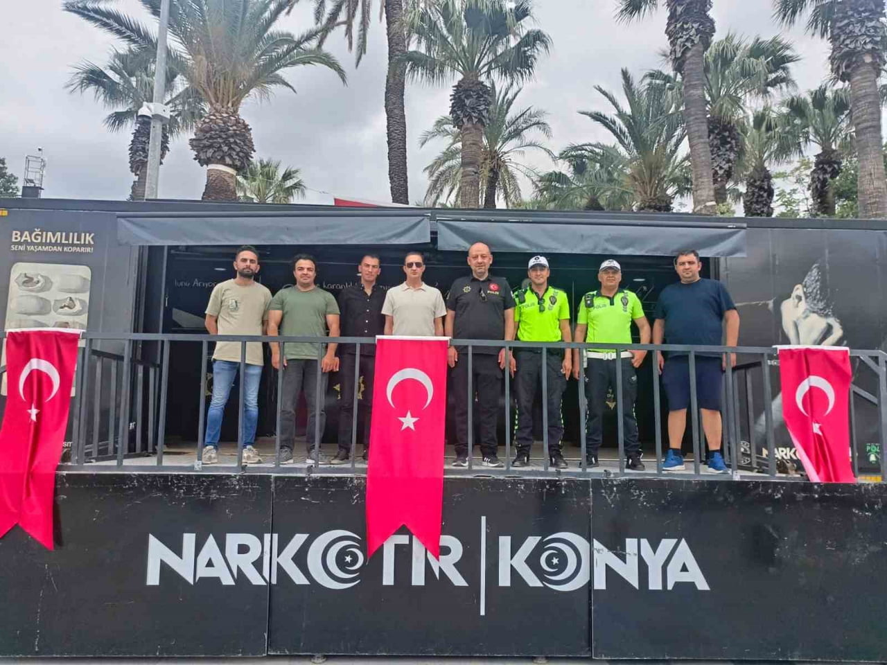 BODRUM’DA UYUŞTURUCUYA TEKNOLOJİK SAVAŞ: "NARKO TIR" MEYDANA KONUŞLANDI