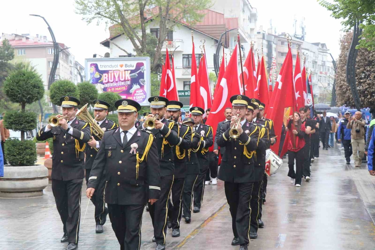 BOLU’DA EĞİTİM VE SAĞLIK ALANINDA KAZANDIRDIĞI ESERLERLE "BOLU’NUN BABASI" OLARAK ANILAN...