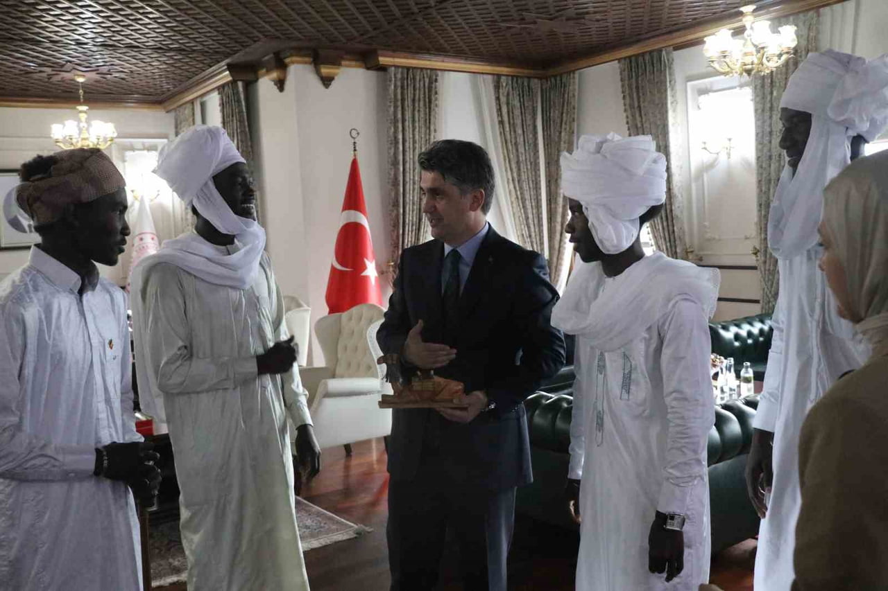 BOLU’DA KURBAN BAYRAMI DOLAYISIYLA BOLU VALİLİĞİ’NDE PROTOKOL BAYRAMLAŞMA PROGRAMI DÜZENLENDİ....
