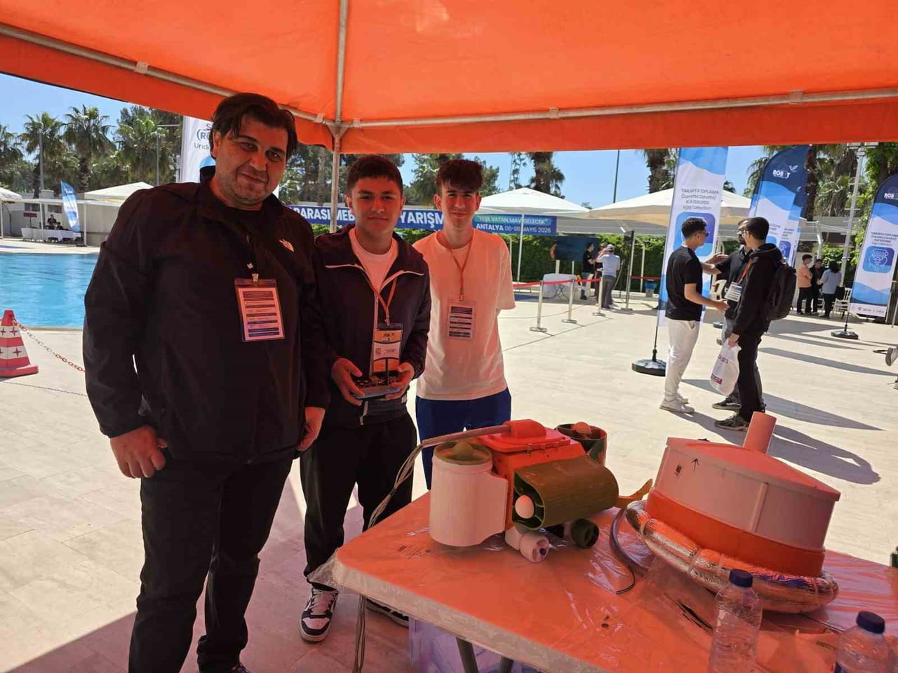 BOLU İZZET BAYSAL MESLEKİ VE TEKNİK ANADOLU LİSESİ BİLİŞİM TEKNOLOJİLERİ ALANI ÖĞRENCİLERİ...