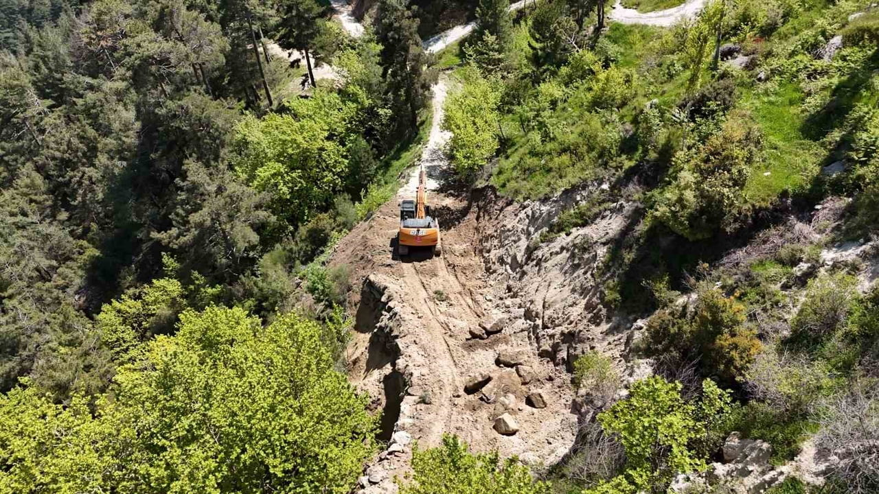 BOZDOĞAN’DA MADRAN YAYLA YOLUNDA ÇALIŞMALAR TAMAMLANDI