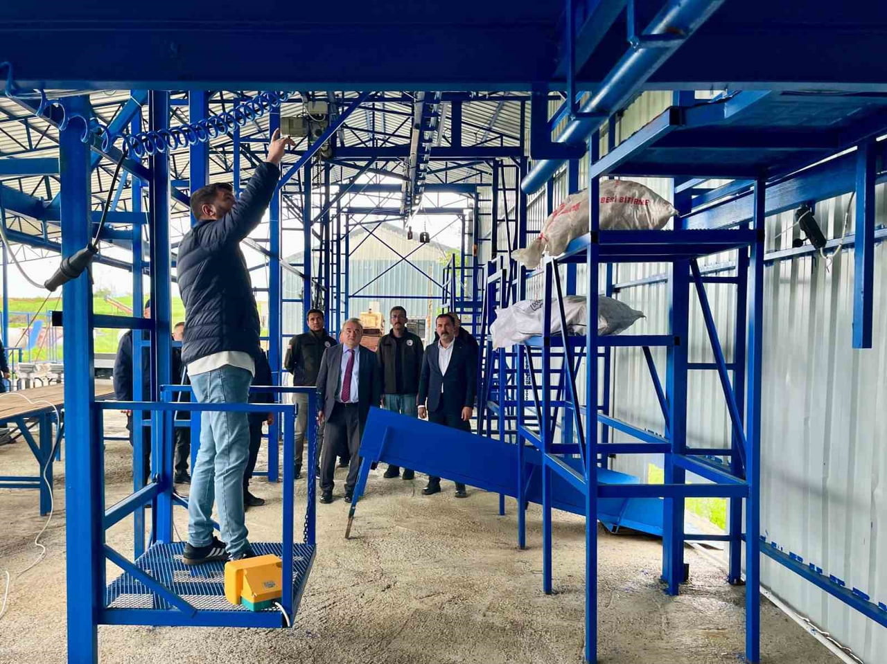 BOZÜYÜK’TE KURBAN KESİM ALANINDA İNCELEME