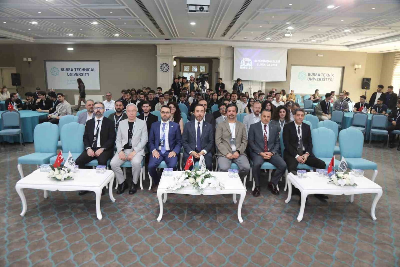 BTÜ DENİZCİLİK FAKÜLTESİ TARAFINDAN DÜZENLENEN "GEMİ MÜHENDİSLERİ BURSA’DA" ETKİNLİĞİNDE...