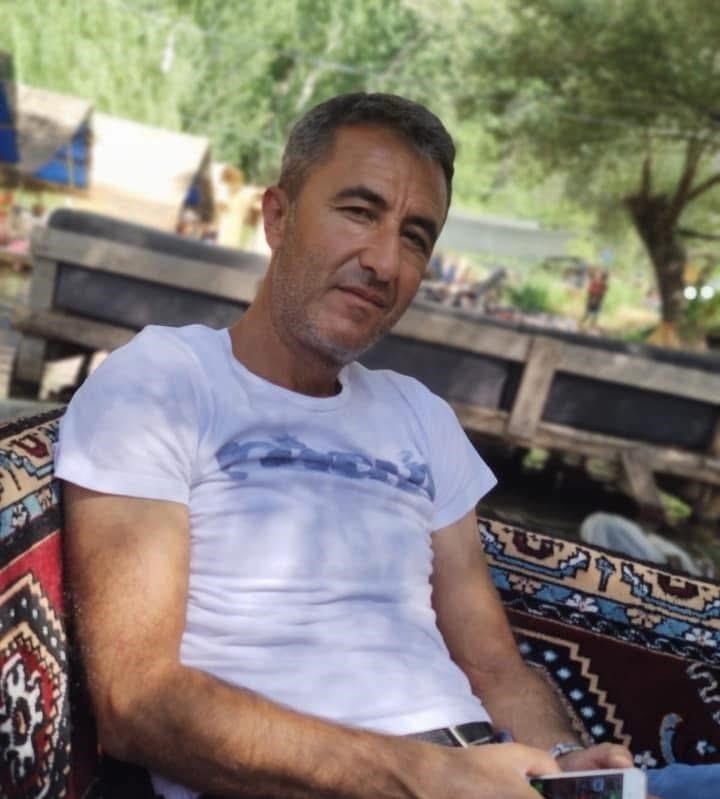 BÜLENT E.  HAYATINI KAYBETTİ.