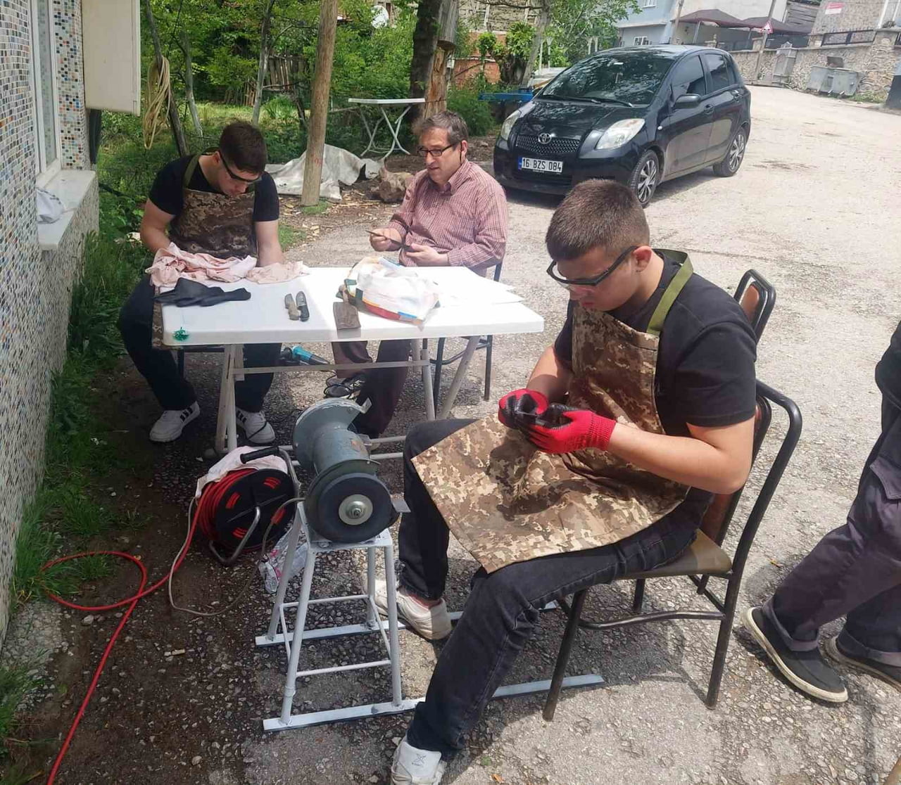 BURSA'NIN İNEGÖL İLÇESİNDE DÖRTÇELİK MESLEKİ VE TEKNİK ANADOLU LİSESİ MAKİNE TEKNOLOJİSİ ALANI...