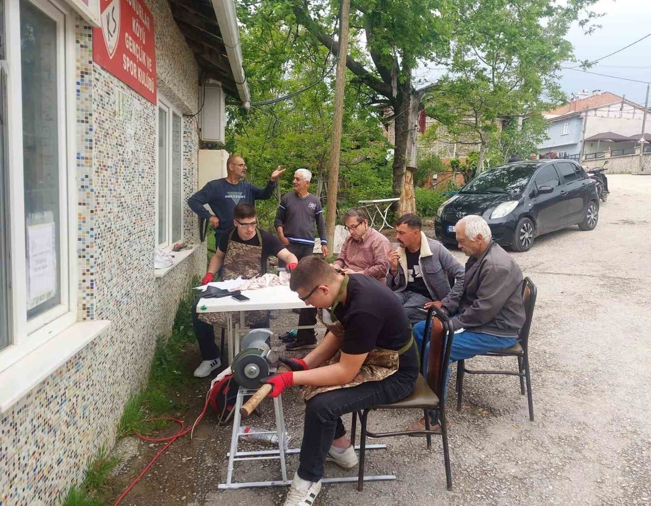 BURSA'NIN İNEGÖL İLÇESİNDE DÖRTÇELİK MESLEKİ VE TEKNİK ANADOLU LİSESİ MAKİNE TEKNOLOJİSİ ALANI...