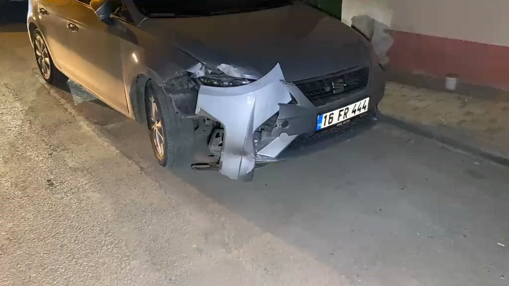 BURSA'NIN İNEGÖL İLÇESİNDE MEYDANA GELEN KAZADA FENALAŞAN SÜRÜCÜNÜN KULLANDIĞI ARAÇ KONTROLDEN...