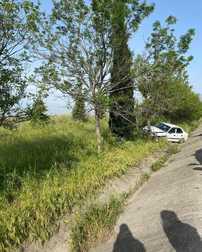 BURSA-BALIKESİR KARA YOLU BURSA İSTİKAMETİ KARAKOCA MEVKİİNDE MEYDANA GELEN TRAFİK KAZASINDA...