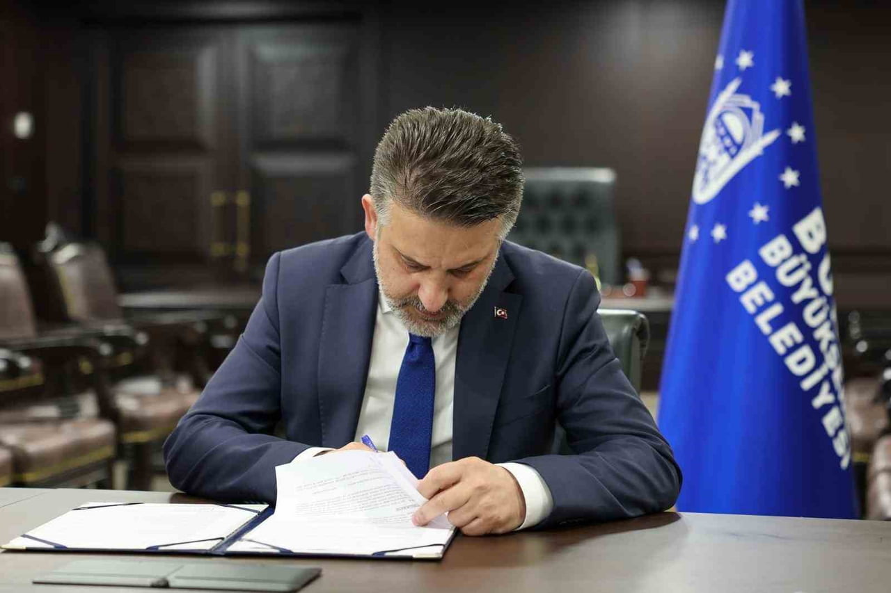 BURSA BÜYÜKŞEHİR BELEDİYESİ BAŞKAN VEKİLİ ŞAHİN BİBA PROTOKOLE İMZA ARTTI