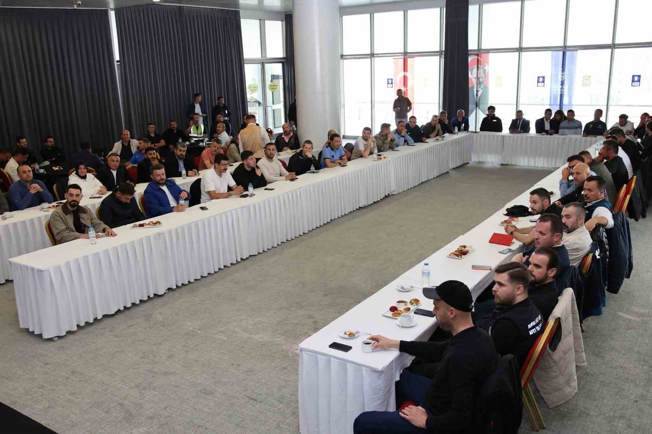 BURSA BÜYÜKŞEHİR BELEDİYESİ’NİN DÜZENLEYECEĞİ ’10. BAŞKANLIK KUPASI PERSONEL FUTBOL TURNUVASI’...