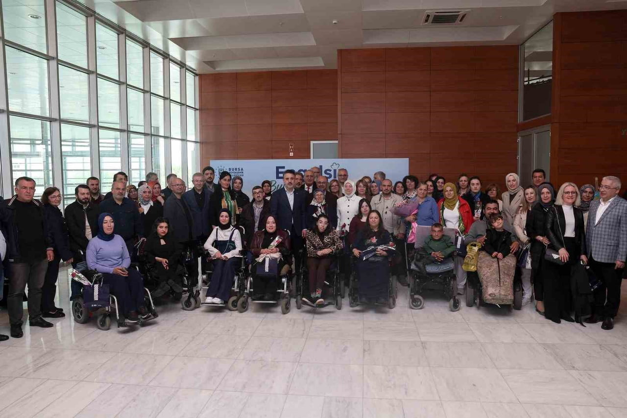BURSA BÜYÜKŞEHİR BELEDİYESİ TARAFINDAN DÜZENLENEN ‘ENGELSİZ BURSA BULUŞMASI’NDA, ÖZEL GEREKSİNİMLİ...