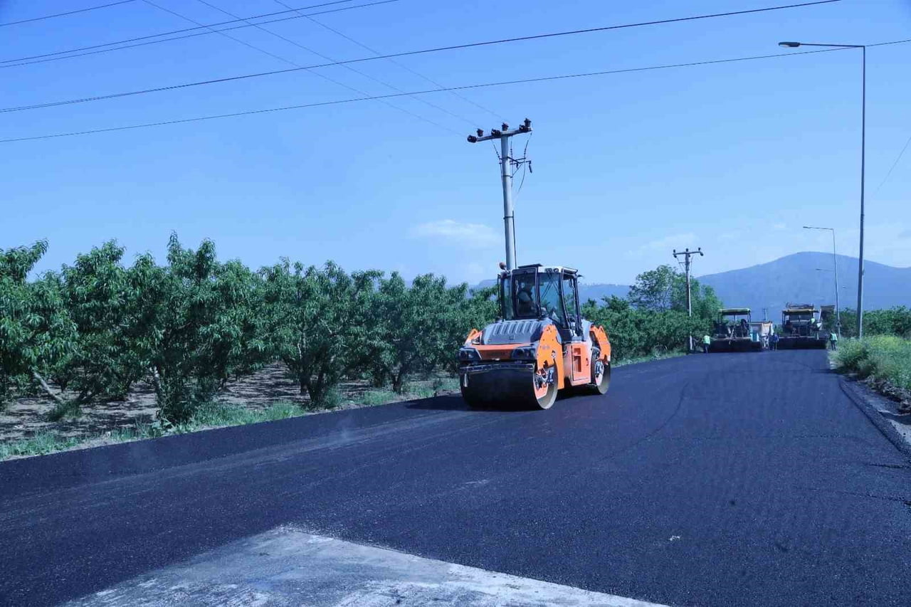 BURSA BÜYÜKŞEHİR BELEDİYESİ, ULAŞIM ALTYAPISINI GÜÇLENDİRMEYE YÖNELİK YATIRIMLARINI 17 İLÇEDE...