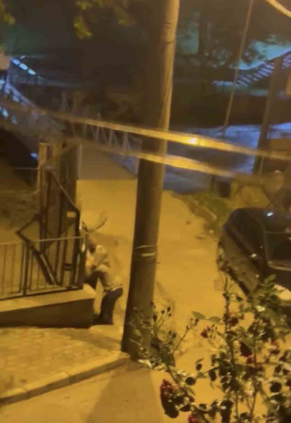 BURSA’DA SOKAK ORTASINDA KAVGA
