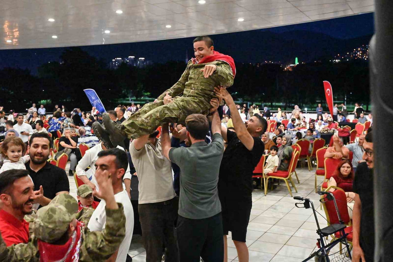 BURSA KENT KONSEYİ ENGELLİLER MECLİSİ'NİN BURSA BÜYÜKŞEHİR BELEDİYESİ VE BURSA GARNİZON...