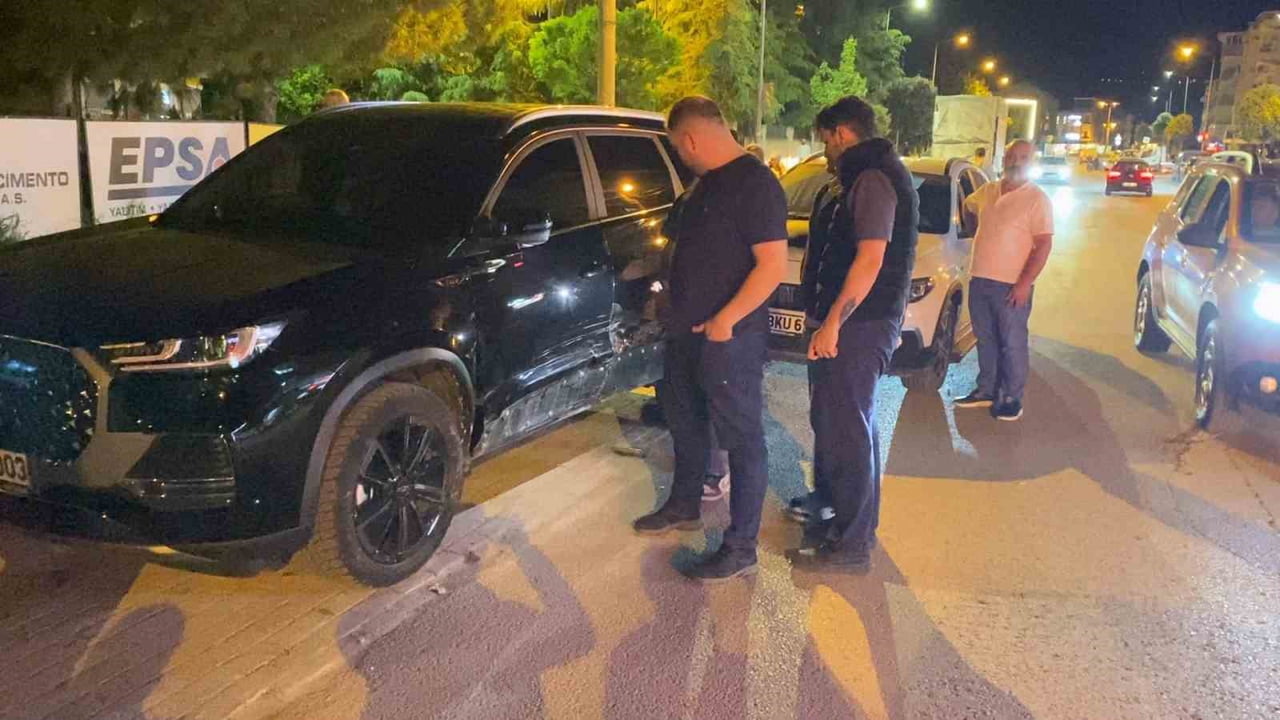 BURSA’NIN İNEGÖL İLÇESİNDE POLİSİN "DUR" İHTARINA UYMAYAN KADIN SÜRÜCÜ, YAŞANAN KOVALAMACA...