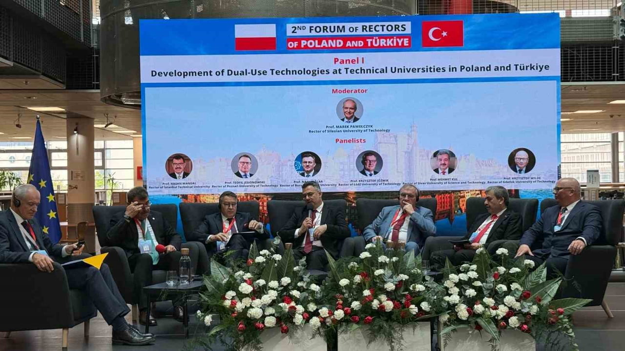 BURSA TEKNİK ÜNİVERSİTESİ (BTÜ) II. POLONYA-TÜRKİYE REKTÖRLER FORUMU’NA KATILDI. FORUM SÜRESİNCE...