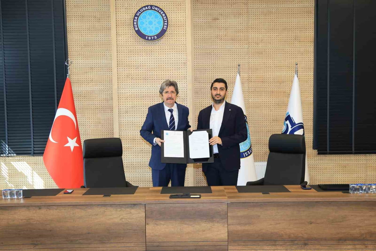 BURSA ULUDAĞ ÜNİVERSİTESİ (BUÜ) İLE CİHAN BETON ARASINDA, AKADEMİK BİLGİ BİRİKİMİ İLE SANAYİ...