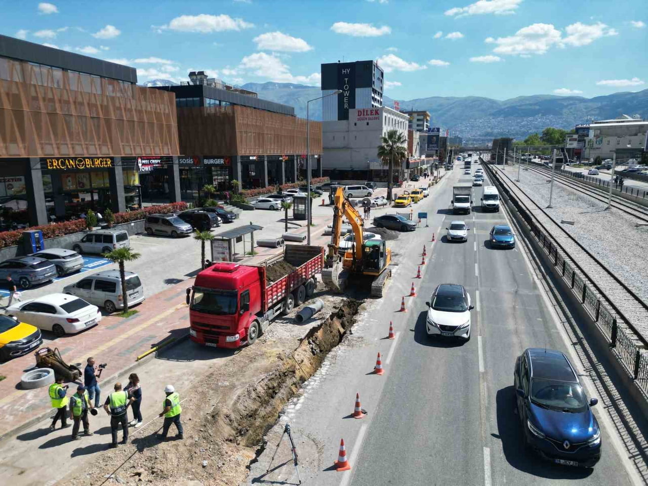 BUSKİ OSMANGAZİ'NİN YENİ YERLEŞİMLERİNE YATIRIM YAPIYOR