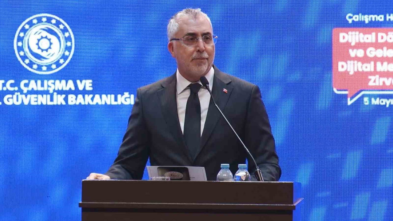 ÇALIŞMA VE SOSYAL GÜVENLİK BAKANI VEDAT IŞIKHAN, "TEKNOLOJİNİN MİLLETİ DEĞİL; MİLLETİN TEKNOLOJİYİ...