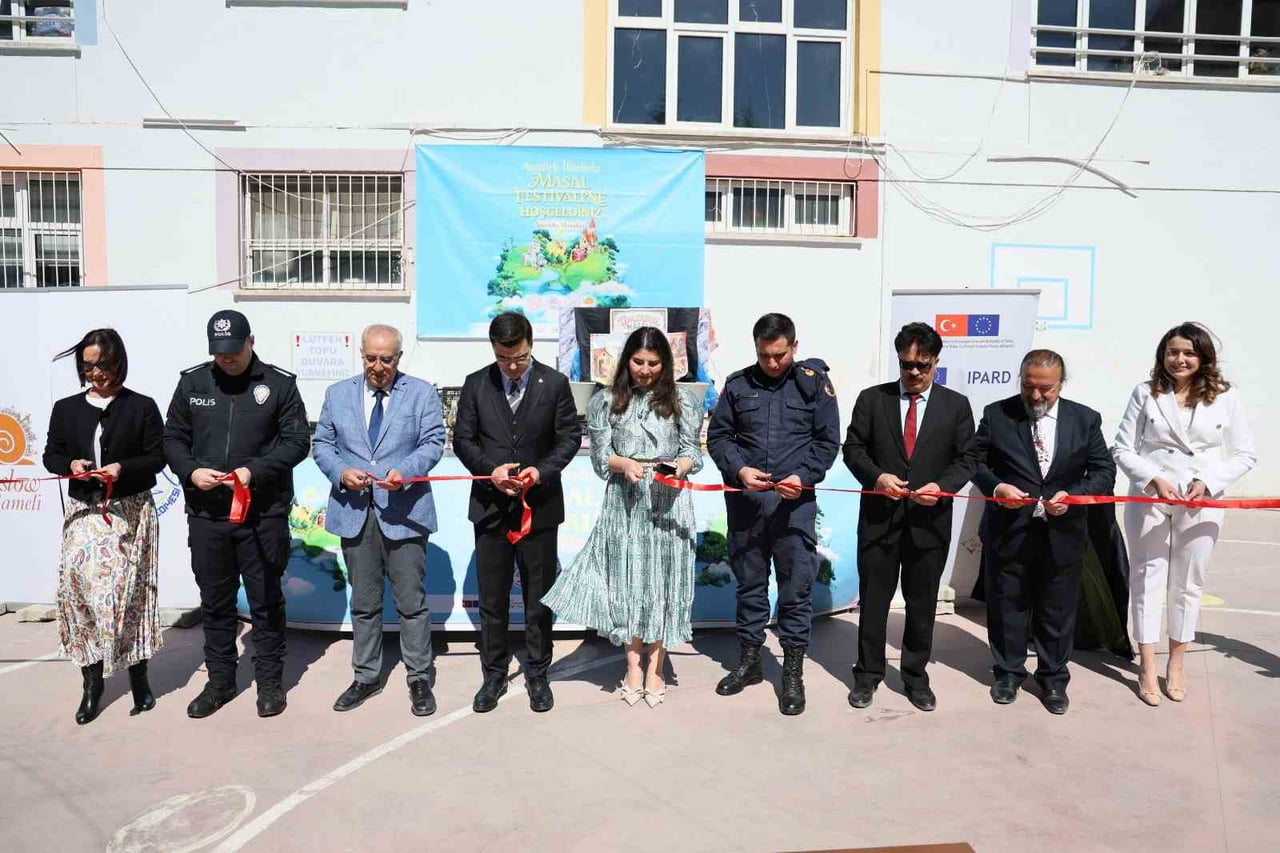 ÇAMELİ’DE DÜZENLENEN MASAL FESTİVALİ, ÇOCUKLARI ANADOLU MASALLARININ BÜYÜLÜ DÜNYASIYLA...