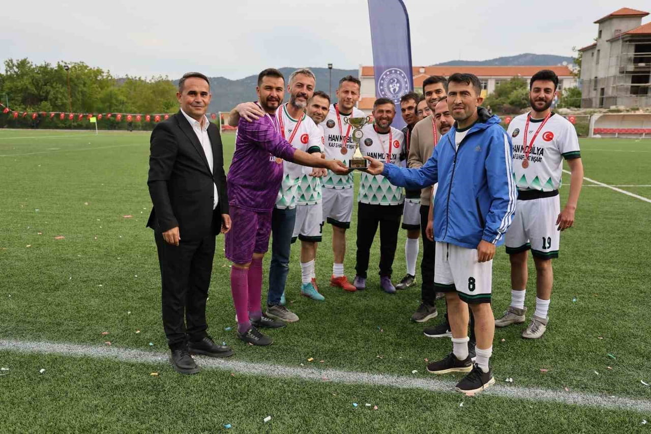 ÇAMELİ KAYMAKAMLIĞI İLE ÇAMELİ BELEDİYESİ İŞ BİRLİĞİNDE DÜZENLENEN KURUMLAR VE MAHALLELER ARASI...