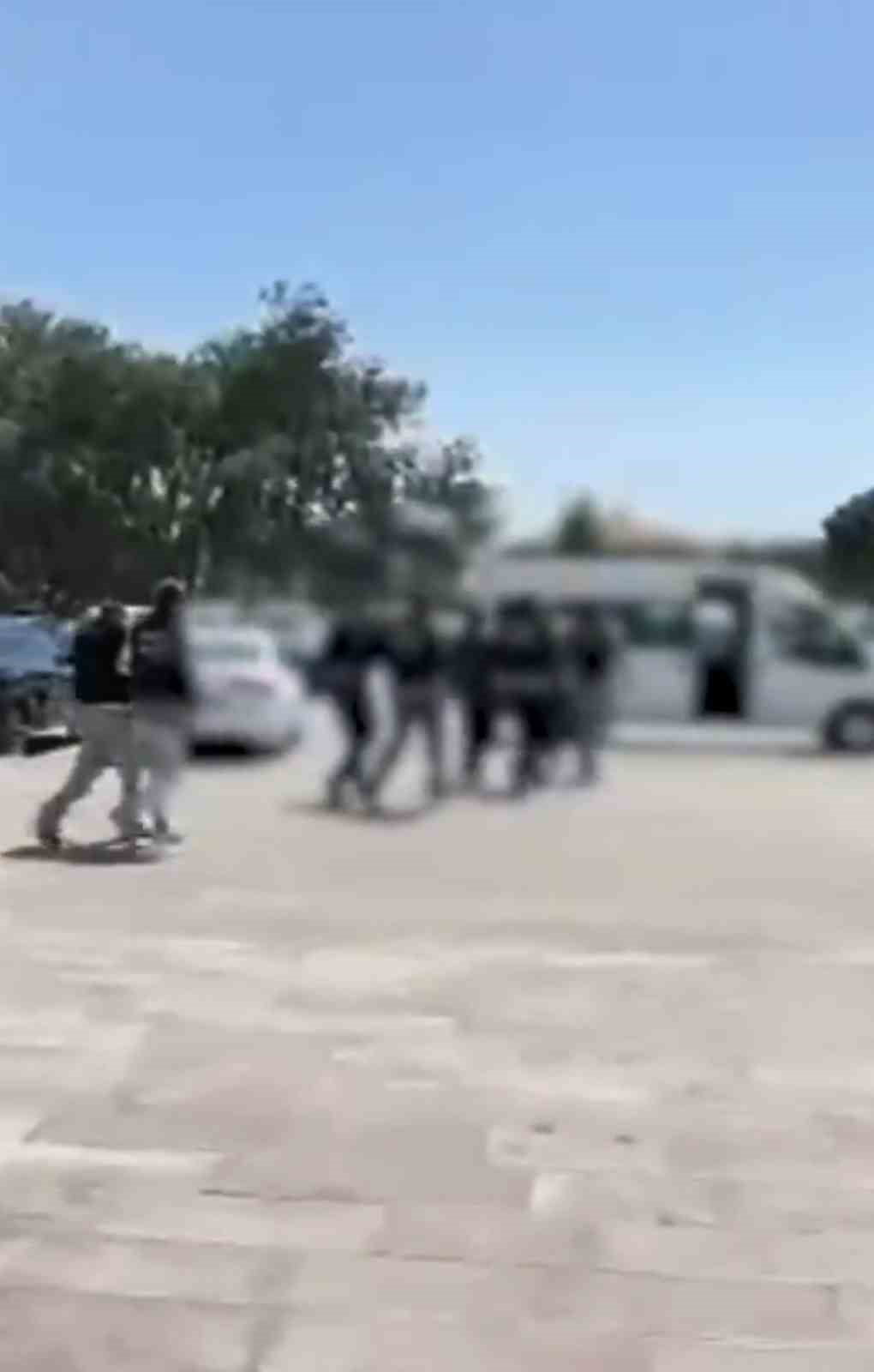 ÇANAKKALE’DE NARKOTİK SUÇLARLA MÜCADELE ŞUBE MÜDÜRLÜĞÜ EKİPLERİNCE DÜZENLENEN OPERASYONDA 4...