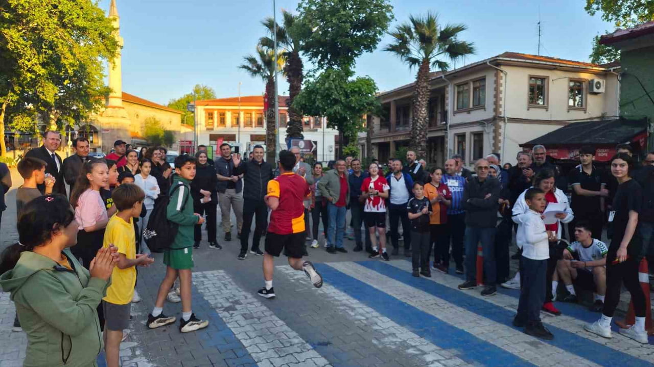 ÇANAKKALE’NİN BAYRAMİÇ İLÇESİNDE 19 MAYIS ATATÜRK’Ü ANMA, GENÇLİK VE SPOR BAYRAMI ETKİNLİKLERİ...