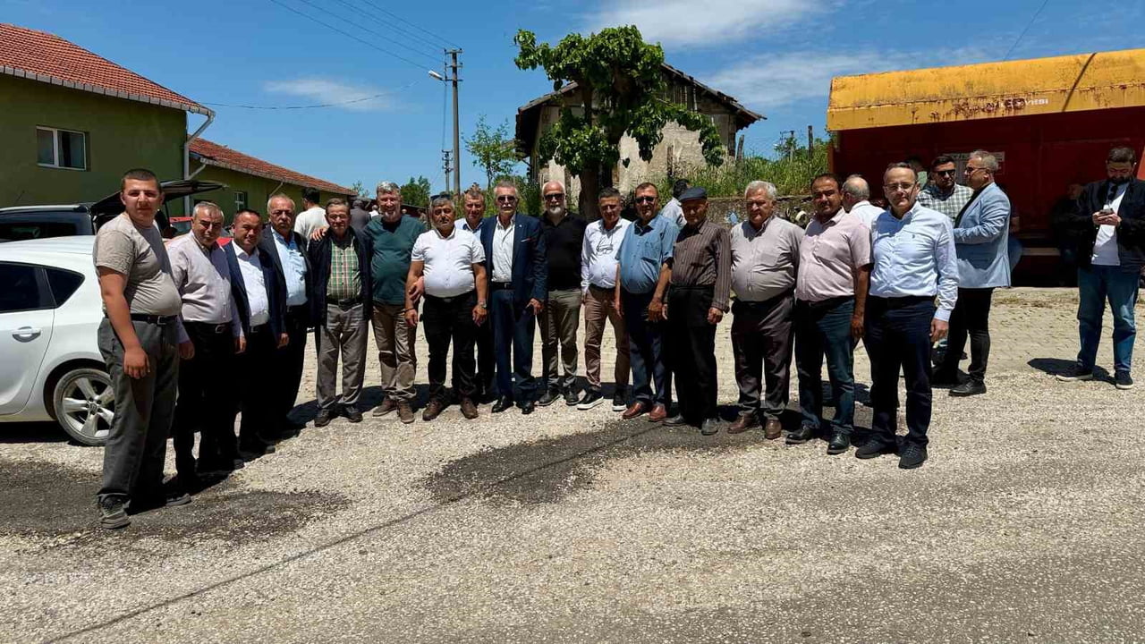 ÇANAKKALE’NİN ÇAN İLÇESİNE BAĞLI KEÇİAĞILI KÖYÜNDE DÜZENLENEN GELENEKSEL KÖY HAYRI 2 BİN KİŞİNİN...