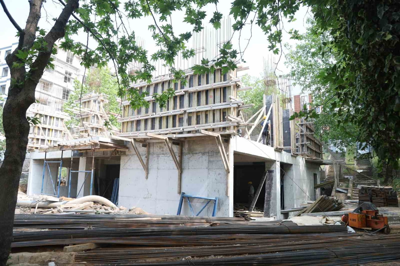 ÇAYIROVA'DAKİ ÖZGÜRLÜK MAHALLESİ'NE YENİ AİLE SAĞLIĞI MERKEZİ VE BİLGİ EVİ KAZANDIRMAK İÇİN...