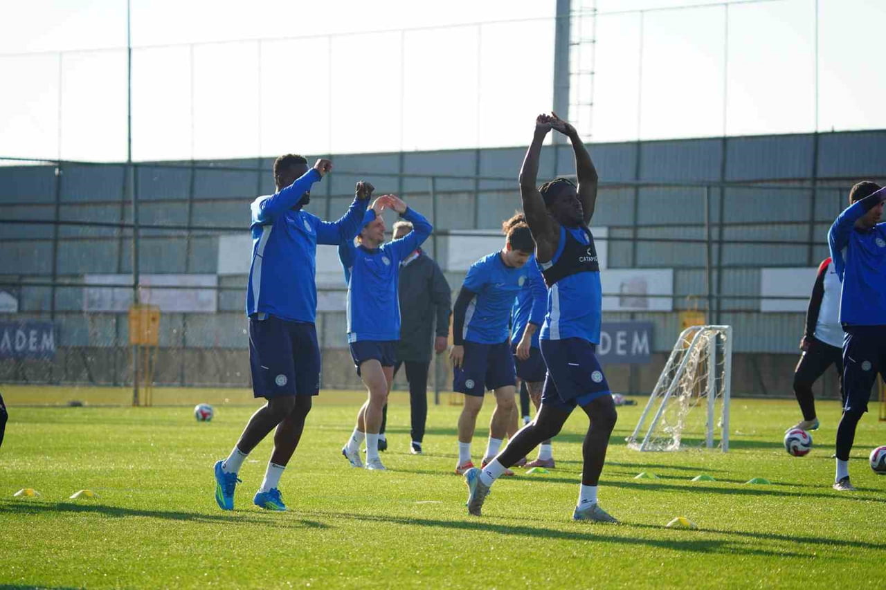ÇAYKUR RİZESPOR, BEŞİKTAŞ KARŞILAŞMASININ HAZIRLIKLARINI SÜRDÜRDÜ