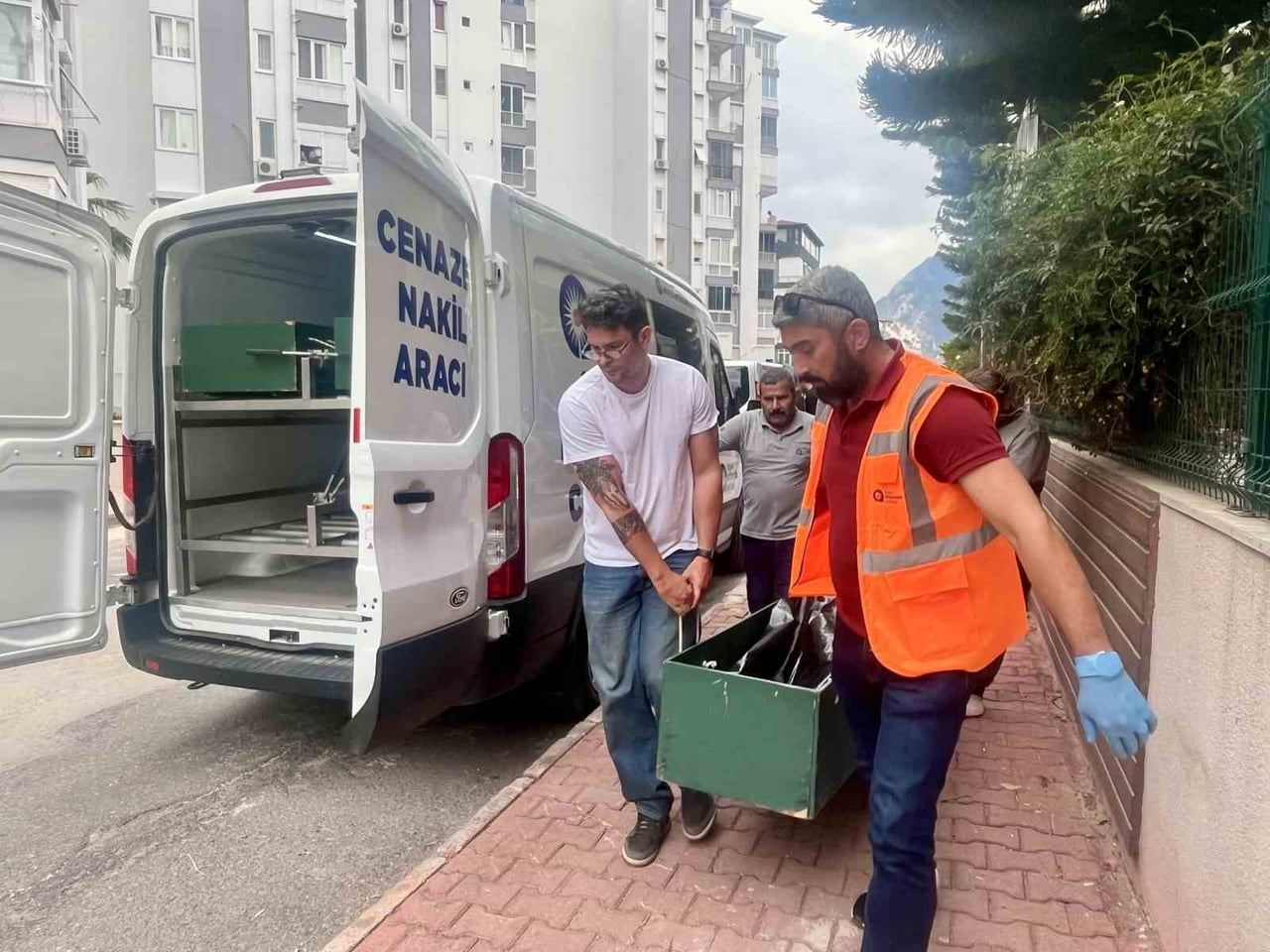 CENAZENİN ALINIŞI