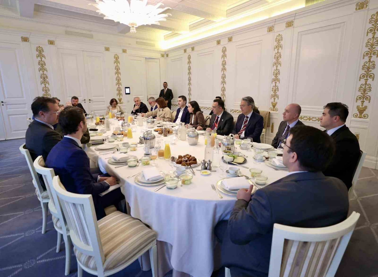 ÇEVRE, ŞEHİRCİLİK VE İKLİM DEĞİŞİKLİĞİ BAKANI MURAT KURUM, DANİMARKA'DA AVUSTRALYA İKLİM...