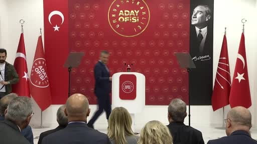 CHP Genel Başkanı Özel: "Hangi partiden olursa olsun tüm gençler bizim gençlerimizdir"