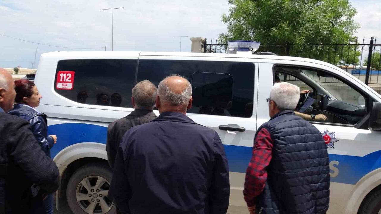 CHP MALATYA MİLLETVEKİLİ VELİ AĞBABA'NIN MAKAM ŞOFÖRÜ GAFFAR ÇİÇEK ADLİYEYE SEVK...