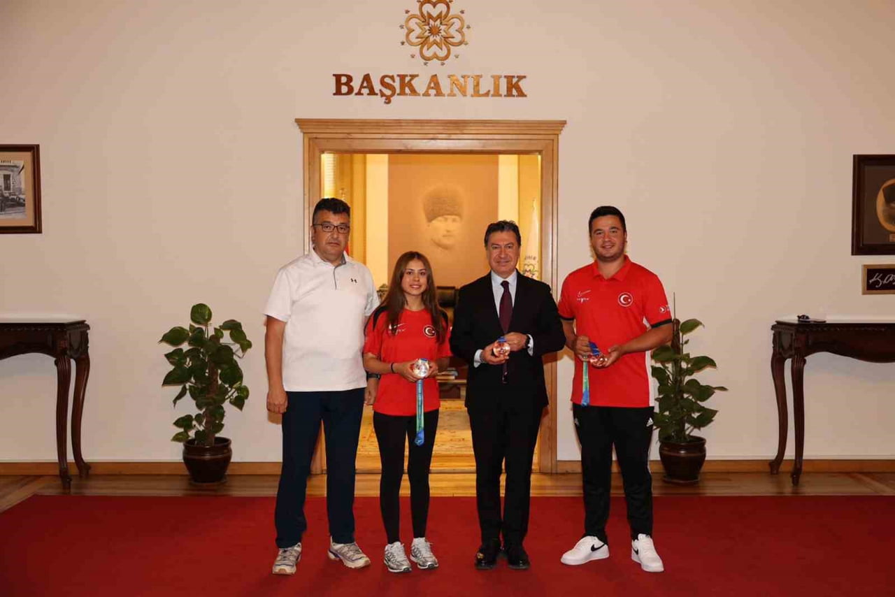 ÇİN’DE DÜZENLENEN ORGANİZASYONDA, ARALARINDA MUĞLA BÜYÜKŞEHİR BELEDİYESİ SPORCULARI HAZAL BURUN VE...