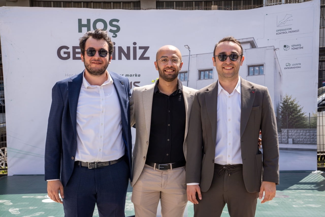 ÇOK MARKALI BULUT MUTFAK (HAYALET MUTFAK) GİRİŞİMİ MİZANPLUS, ÜMRANİYE'DE HAYATA GEÇİRDİĞİ YENİ...