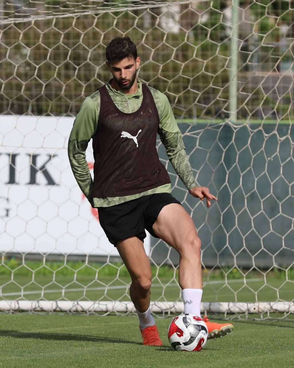 CORENDON ALANYASPOR, TRENDYOL SÜPER LİG’İN SON HAFTASINDA DEPLASMANDA FATİH KARAGÜMRÜK İLE...