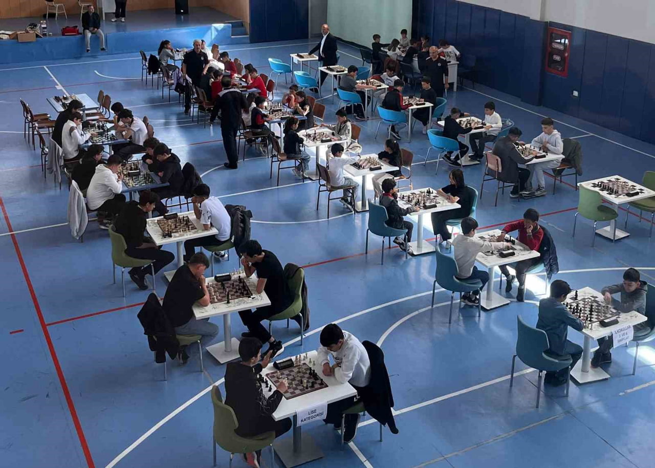 ÇORUM'UN ALACA İLÇESİNDE, 19 MAYIS ATATÜRK’Ü ANMA, GENÇLİK VE SPOR BAYRAMI ETKİNLİKLERİ KAPSAMINDA...
