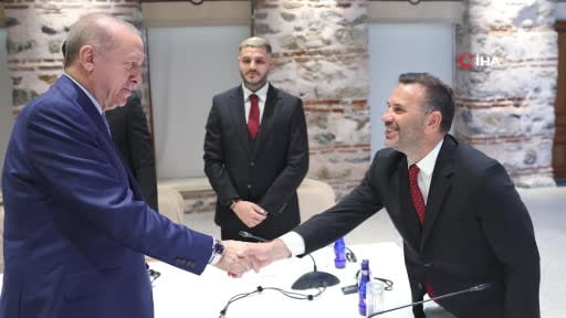 Cumhurbaşkanı Erdoğan, Galatasaray Spor Kulübü’nü kabul etti