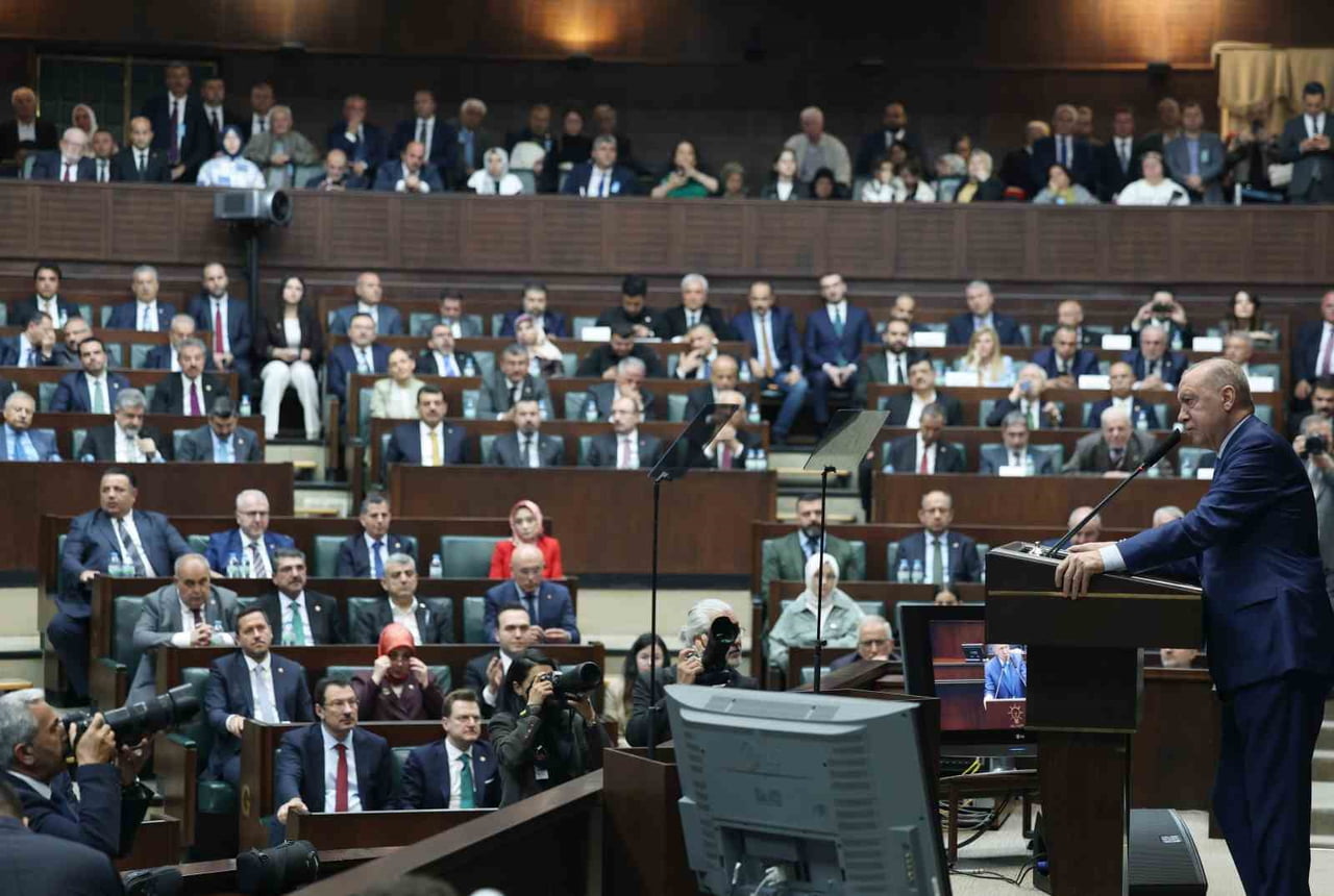 CUMHURBAŞKANI VE AK PARTİ GENEL BAŞKANI ERDOĞAN, PARTİSİNİN TÜRKİYE BÜYÜK MİLLET MECLİSİ'NDE...