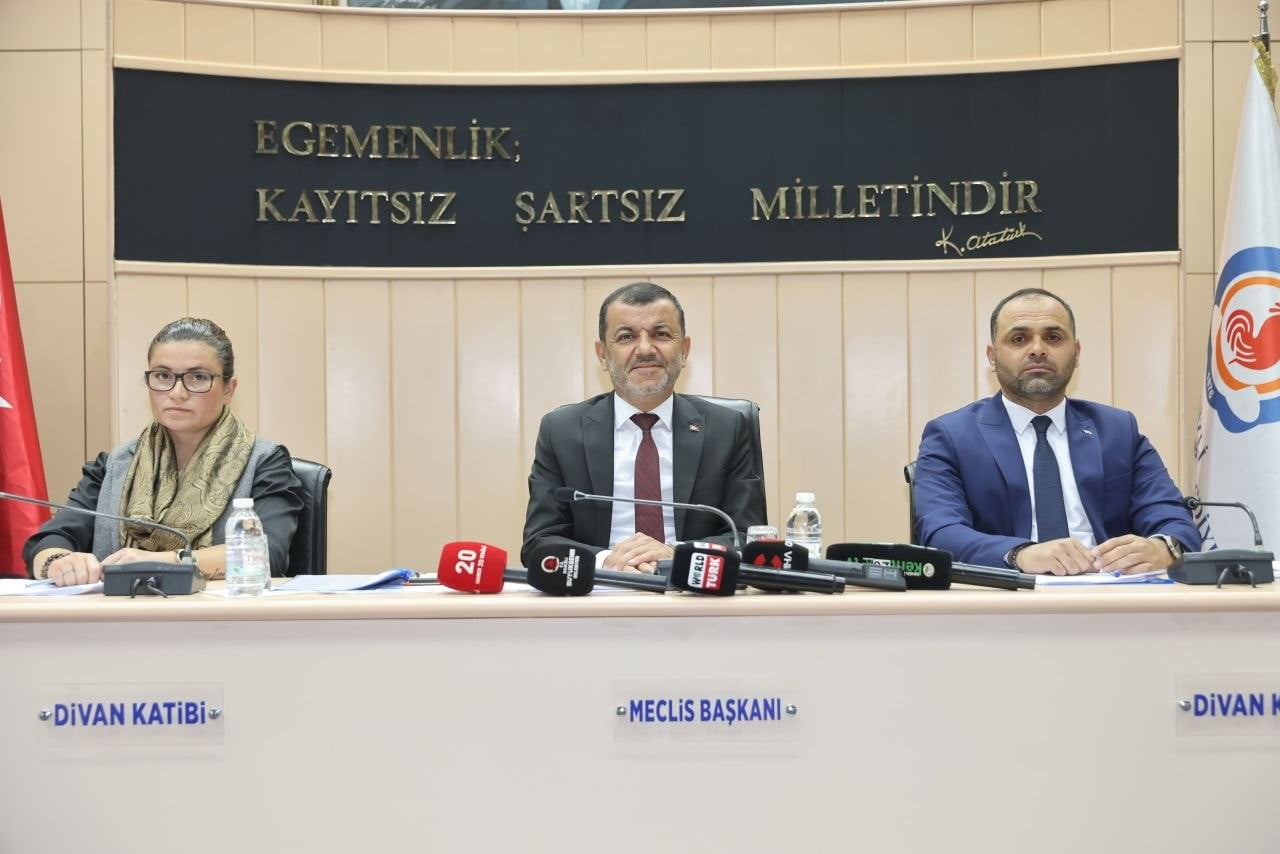 DENİZLİ BÜYÜKŞEHİR BELEDİYE MECLİSİ, MAYIS AYI OLAĞAN TOPLANTISINI GERÇEKLEŞTİRDİ. BAŞKAN BÜLENT...