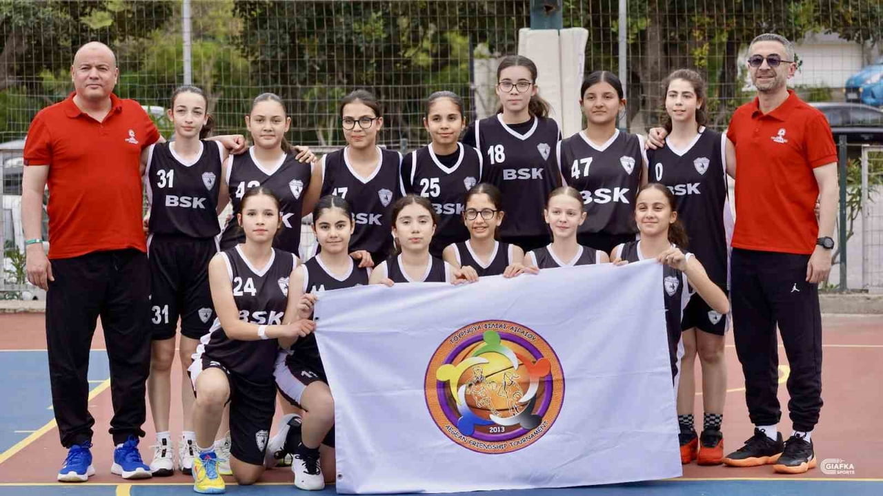 DENİZLİ BÜYÜKŞEHİR BELEDİYESPOR BASKETBOL U-14 KIZ TAKIMI, YUNANİSTAN’IN KOS ADASI’NDA DÜZENLENEN...