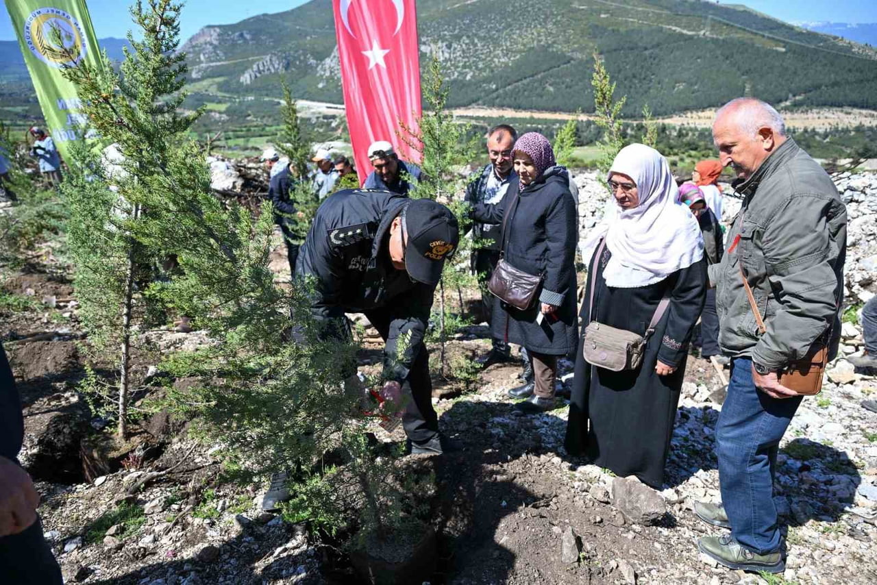 DENİZLİ İL EMNİYET MÜDÜRLÜĞÜ TERÖRLE MÜCADELE ŞUBE MÜDÜRLÜĞÜ KOORDİNESİNDE HONAZ İLÇESİNDE...