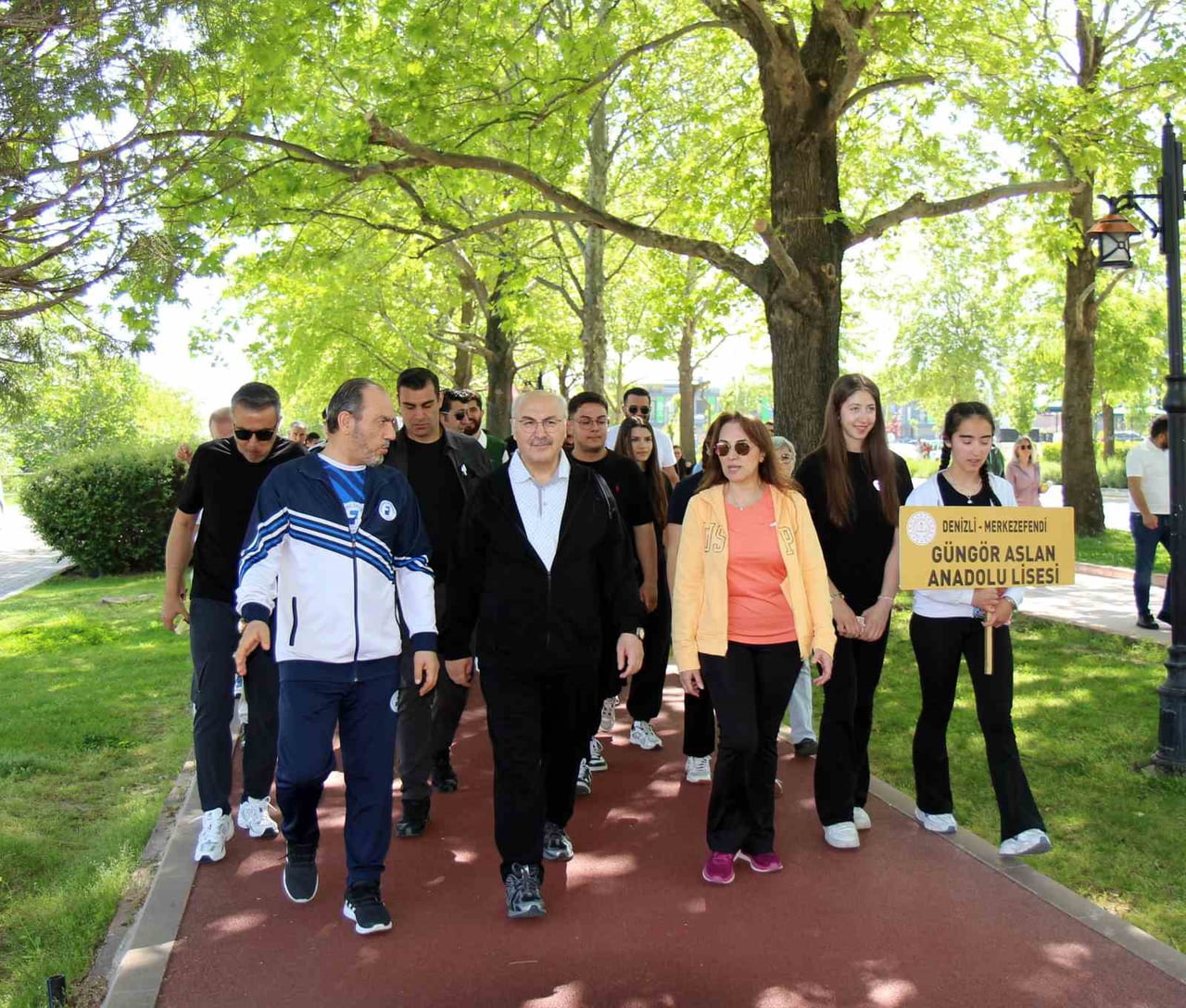 DENİZLİ İL SAĞLIK MÜDÜRLÜĞÜ TARAFINDAN, TOPLUMDA SAĞLIKLI YAŞAM ALIŞKANLIKLARINI YAYGINLAŞTIRMAK...
