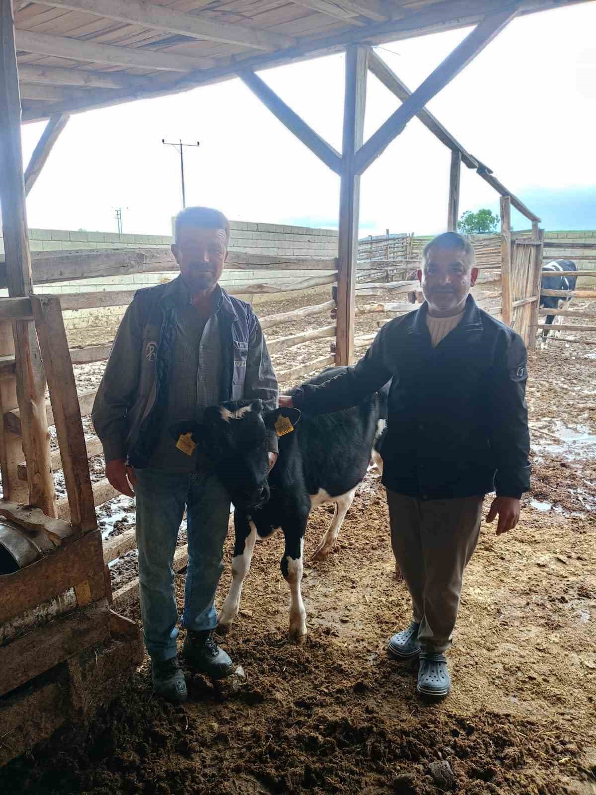 DENİZLİ’NİN ÇAL İLÇESİNDE TEDAVİSİ İÇİN YARDIM KAMPANYALARI DÜZENLENEN MİNİK MERT’E BAĞIŞLANAN...