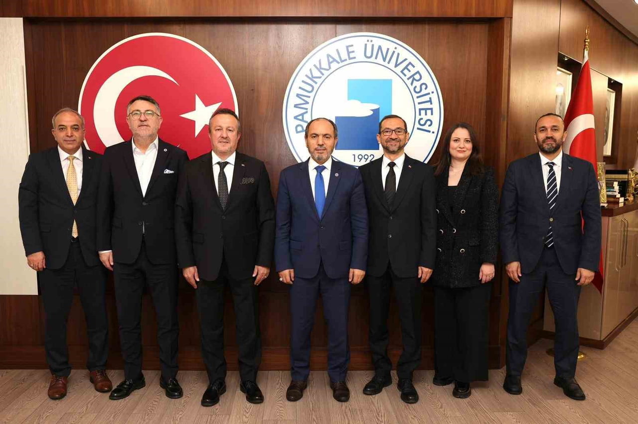 DENİZLİ ORGANİZE SANAYİ BÖLGESİ YÖNETİM KURULU BAŞKANI SELİM YAYMANOĞLU VE YÖNETİM KURULU ÜYELERİ...