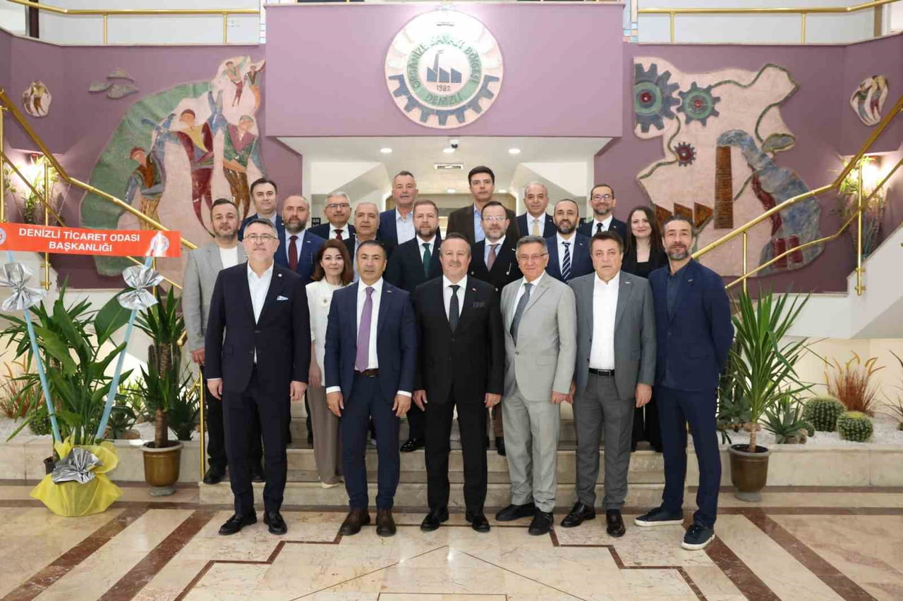 DENİZLİ TİCARET ODASI (DTO) YÖNETİM KURULU BAŞKANI UĞUR ERDOĞAN VE YÖNETİM KURULU ÜYELERİ, DENİZLİ...